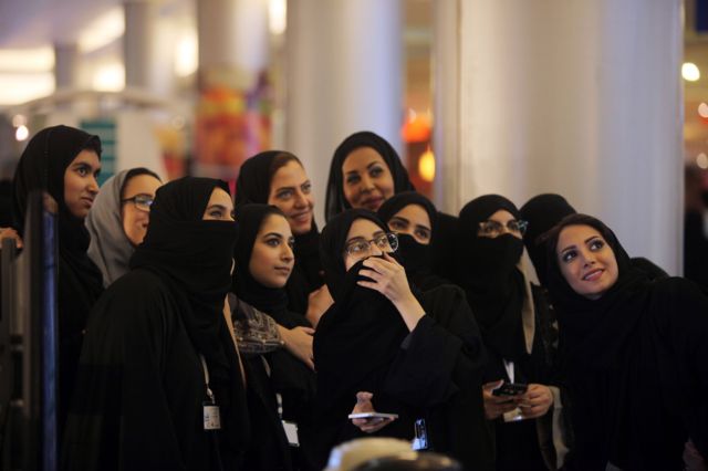 السعودية تسمح بزواج بناتها من هذه الجنسية بشروط ميسرة لأول مرة